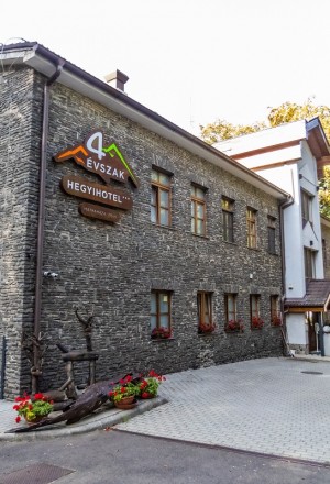 4 Évszak Hegyihotel***