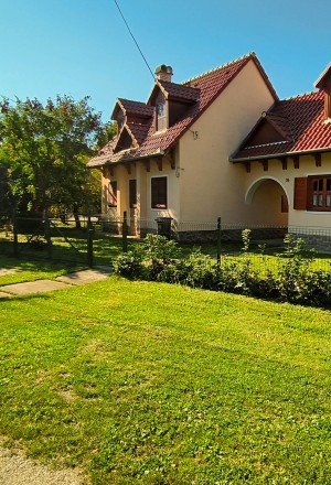 Apollo - Annex Épület