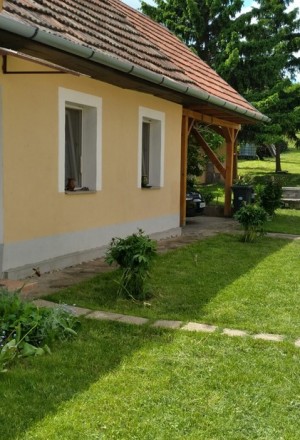 Cserépdarabok