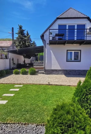 Komjáthy Apartman
