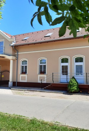 Orchidea Apartmanház