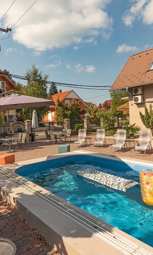 Helka Apartmanház
