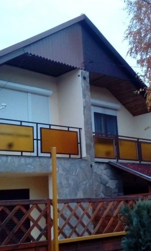Napsugár Apartman